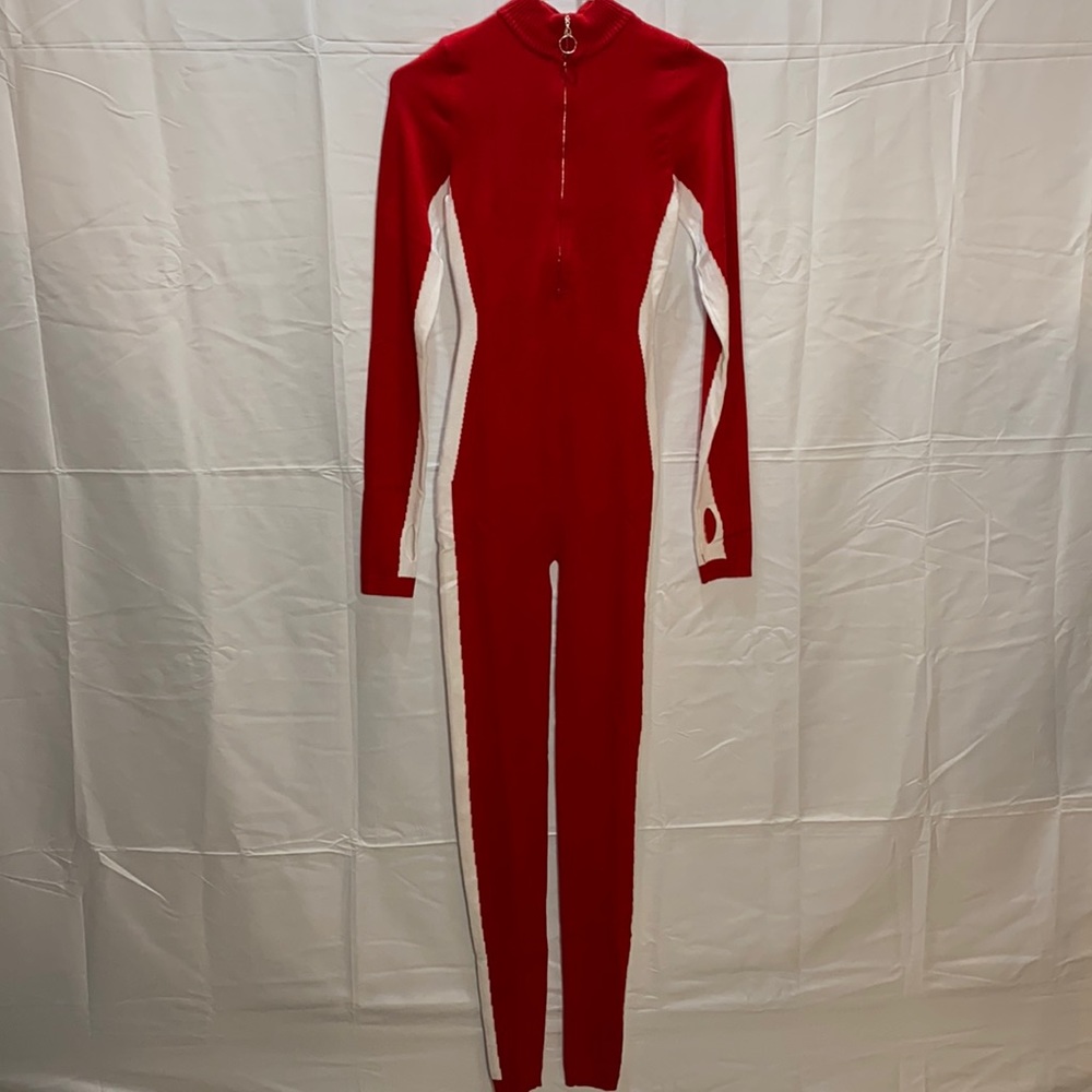PLT SKI Pretty Little Thing Red Ski Knitted Zip Front Jumpsuit Size Small NWT